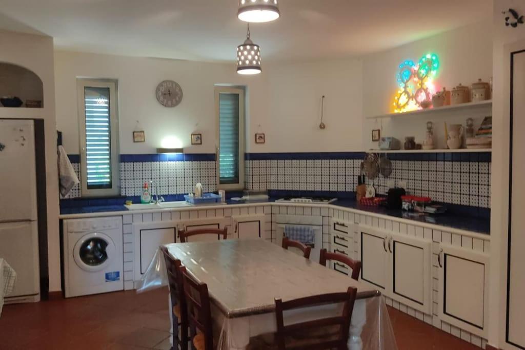 Villa del glicine Muro Leccese Esterno foto